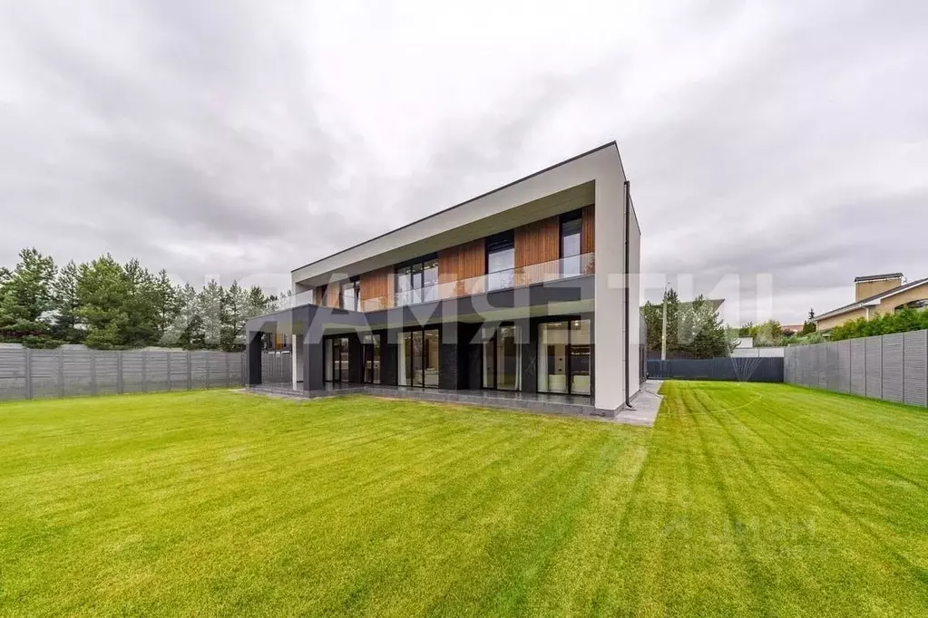 Коттедж в Московская область, Одинцовский городской округ, Бузаево кп  ... - Фото 2