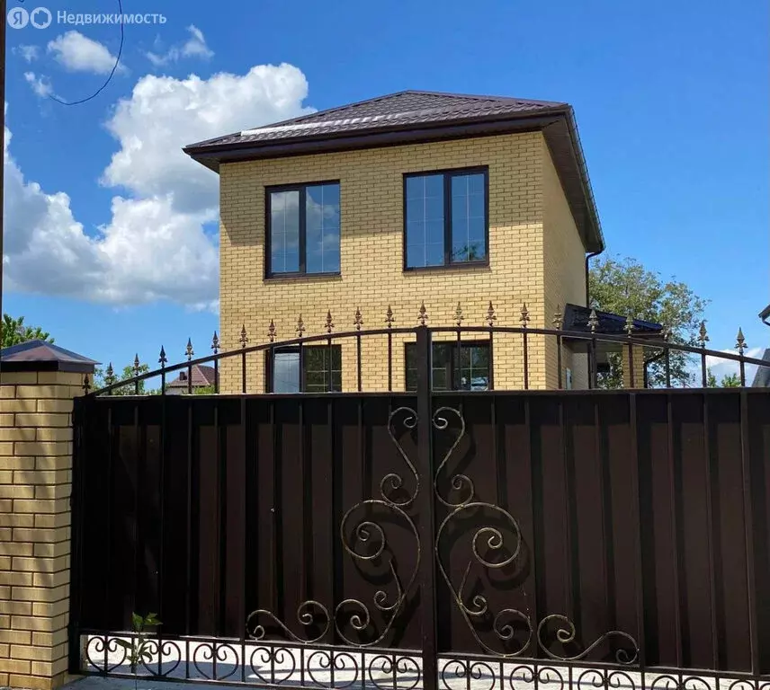 Дом в станица Гостагаевская, Первомайская улица, 11А (150 м) - Фото 0