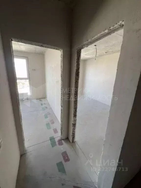 1-к кв. Тюменская область, Тюмень ул. Фармана Салманова, 17 (36.0 м) - Фото 1