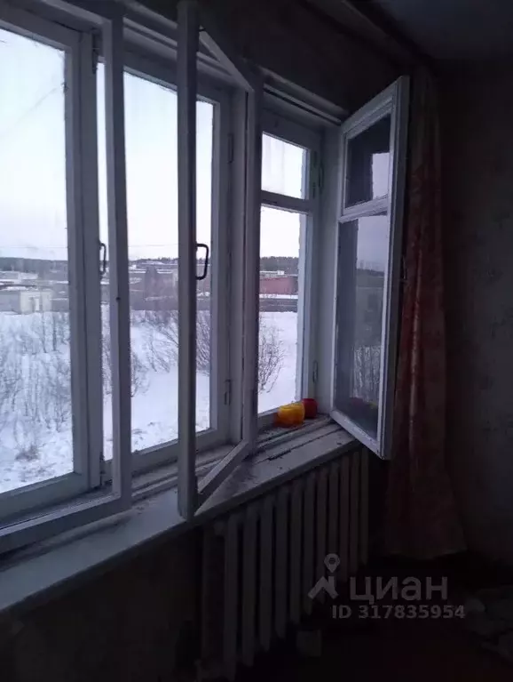 Свободной планировки кв. Мурманская область, Ловозерский район, Ревда ... - Фото 1
