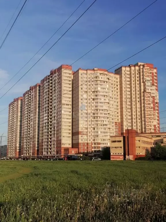 2-к кв. Санкт-Петербург ул. Орджоникидзе, 52 (60.4 м) - Фото 0