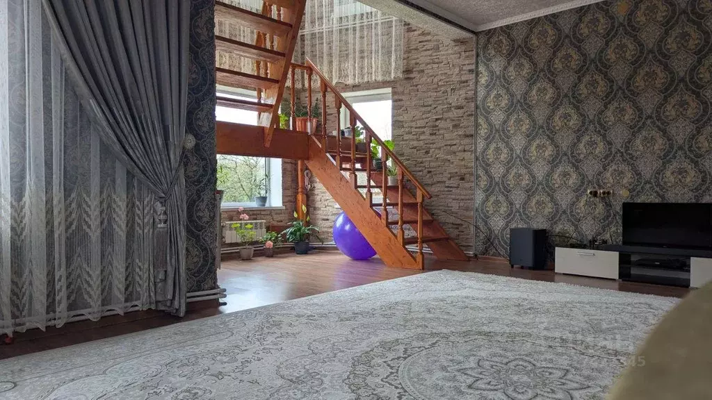 Коттедж, 176.1 м - Фото 1
