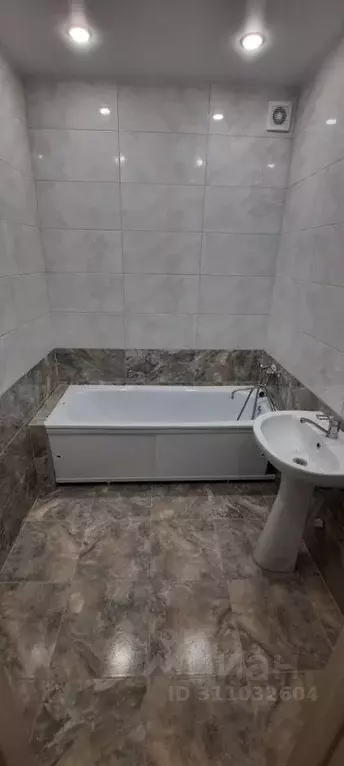 2-к кв. Белгородская область, Белгородский район, Северный городское ... - Фото 2