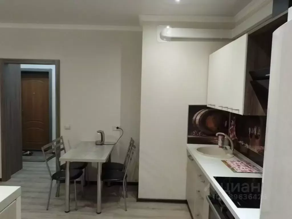 Студия Тюменская область, Тюмень ул. Беляева, 35к2 (30.0 м) - Фото 2