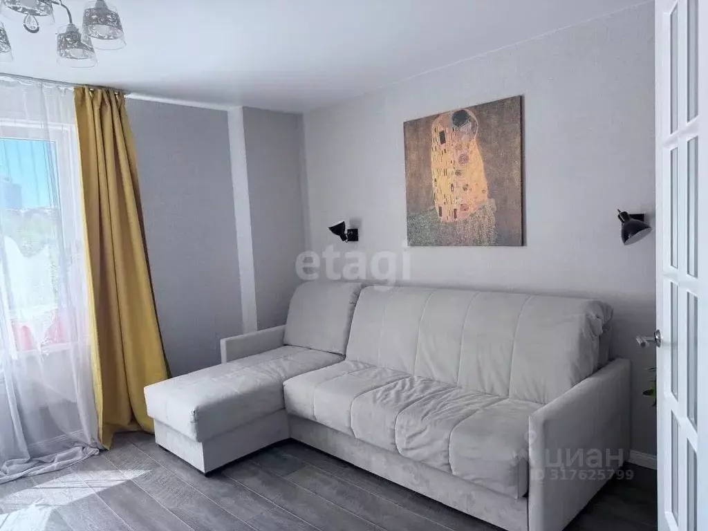 3-к кв. Башкортостан, Уфа Высотная ул., 2 (84.0 м) - Фото 0