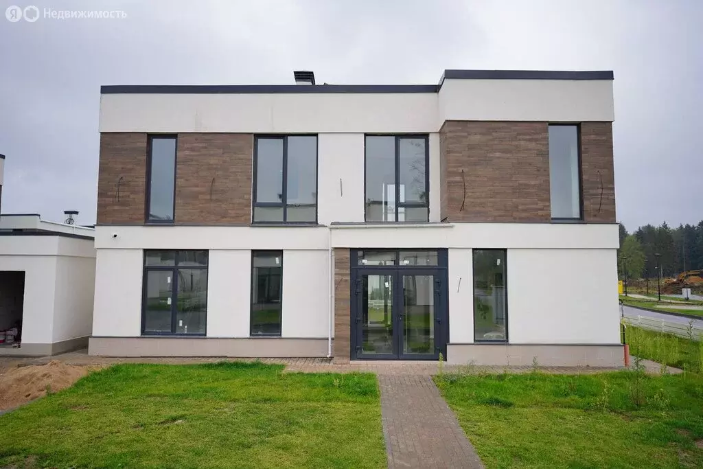 Дом в деревня Андреевское, 1-я Зелёная улица (200 м) - Фото 1