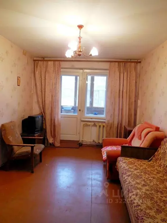 2-к кв. Омская область, Омск Заозерный мкр, ул. Лаптева, 6 (44.0 м) - Фото 1