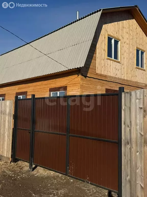 Дом в Иволгинский район, сельское поселение Гурульбинское, село ... - Фото 1