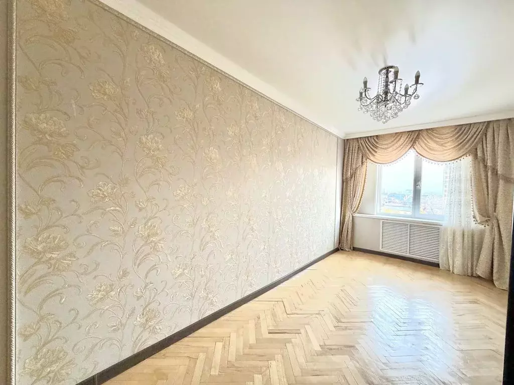 2-к кв. Кабардино-Балкария, Нальчик ул. Нахушева (65.0 м) - Фото 2