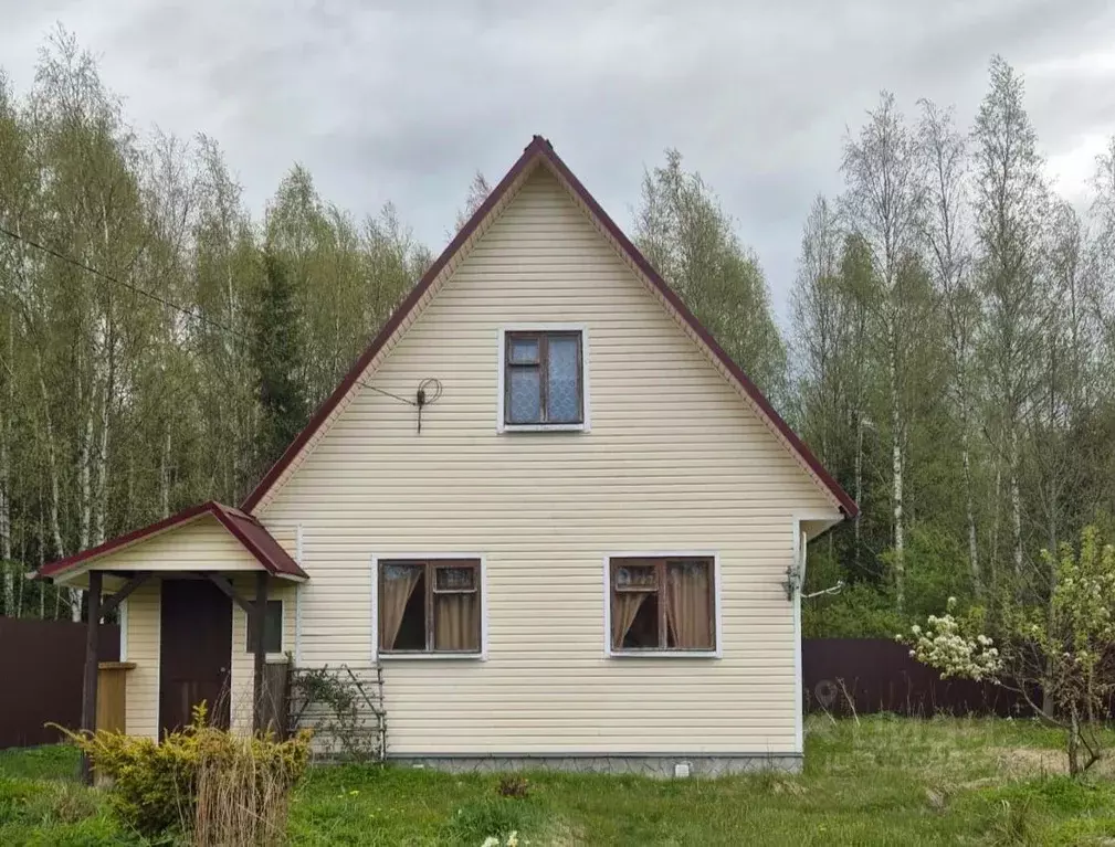 Дом в Ленинградская область, Выборгский район, Рощинское городское ... - Фото 0