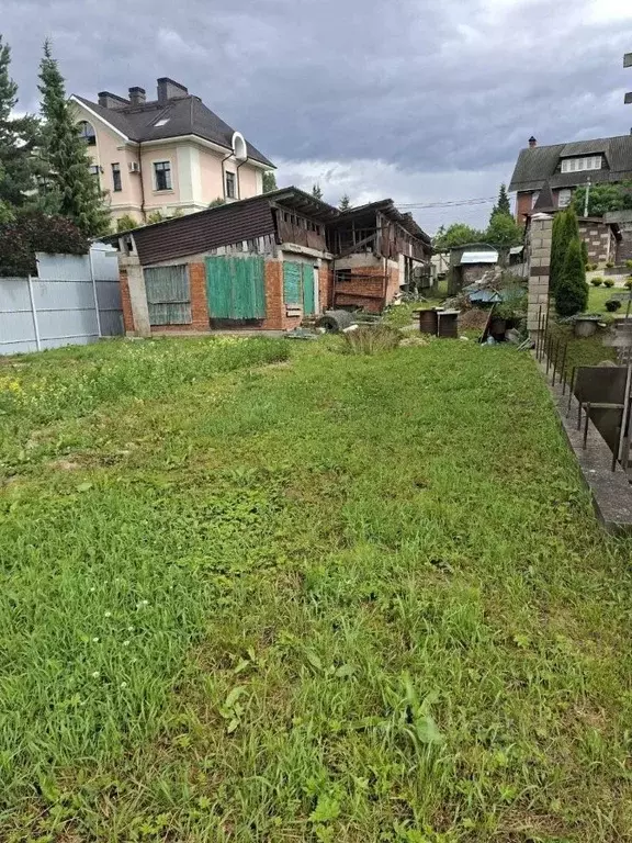 Участок в Московская область, Красногорск городской округ, д. ... - Фото 1