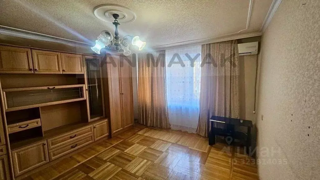 3-к кв. Адыгея, Майкоп ул. Димитрова, 2 (61.4 м) - Фото 1