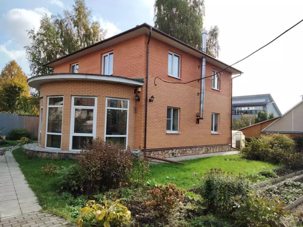 Дом в Москва д. Ларево, ул. Зименковская, 27к2 (150 м) - Фото 1