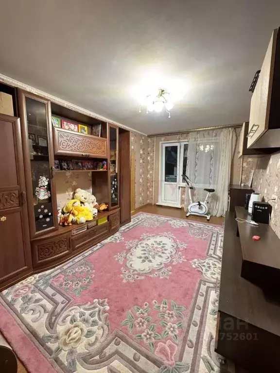 3-к кв. Белгородская область, Старый Оскол Жукова мкр, 1 (62.2 м) - Фото 1