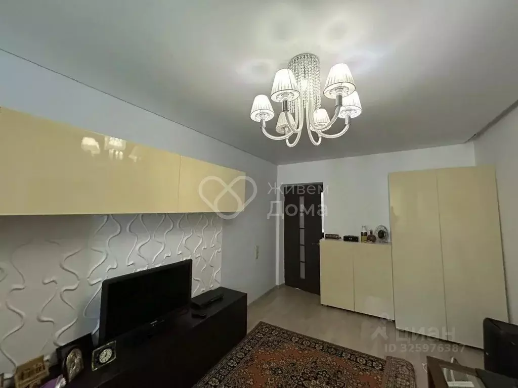 2-к кв. Волгоградская область, Волгоград Жилгородок мкр, ул. ... - Фото 1