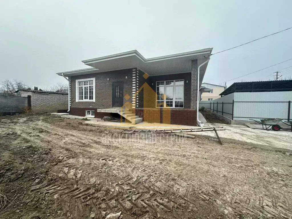 Дом в Ставропольский край, Ессентуки Рабочая ул. (150 м) - Фото 1