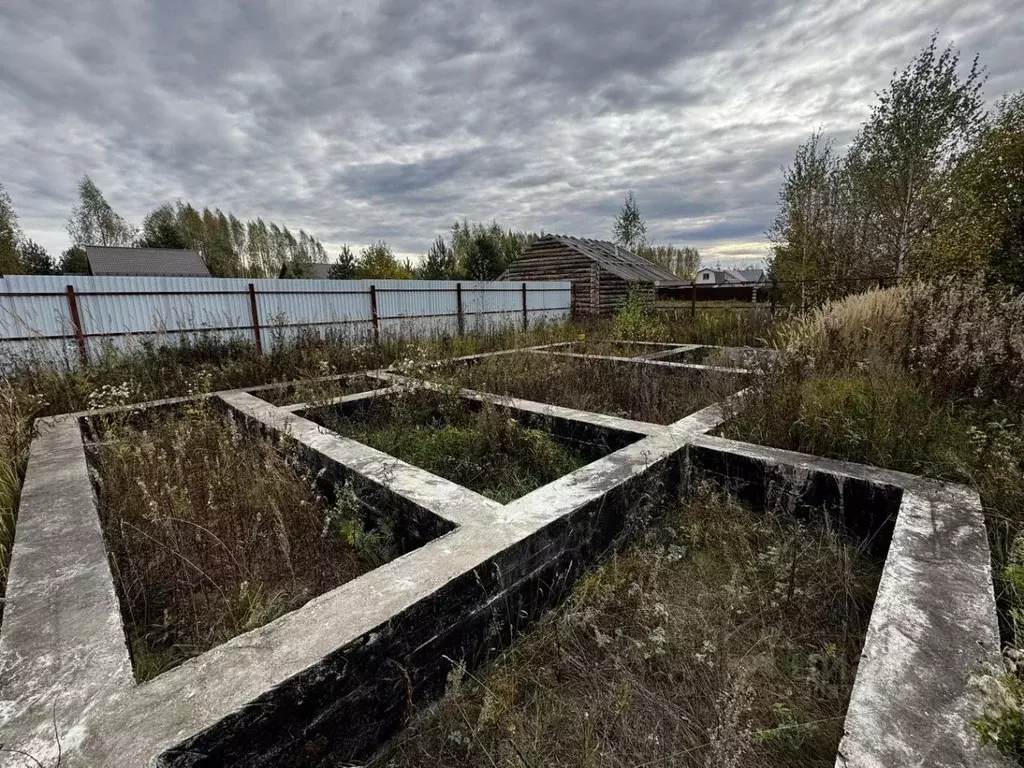 Участок в Пермский край, Нытвенский городской округ, д. Луговая  (12.0 ... - Фото 0