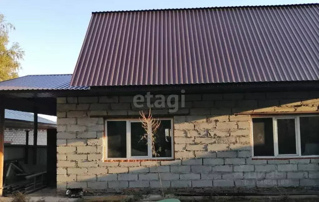 Дом в Алтайский край, Бийск ул. Революции, 64 (98 м) - Фото 0