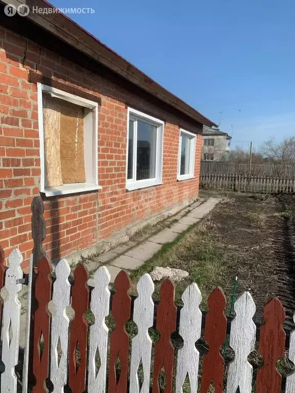 Дом в село Краснослободское, улица Ленина (118.5 м) - Фото 1