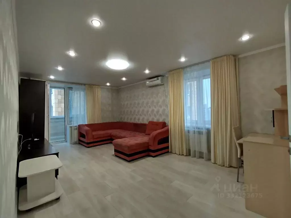 2-к кв. Татарстан, Казань ул. Фатыха Амирхана, 31А (61.5 м) - Фото 1