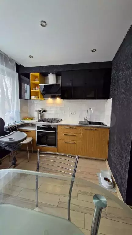 3-к. квартира, 60 м, 3/5 эт. - Фото 1