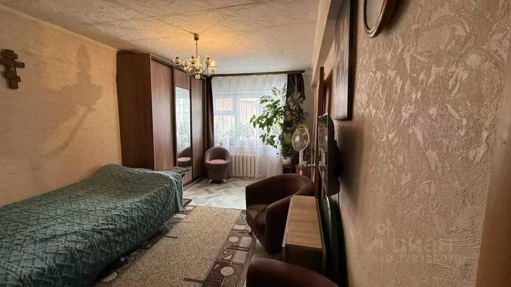 2-к кв. Омская область, Омск просп. Космический, 93 (47.8 м) - Фото 2