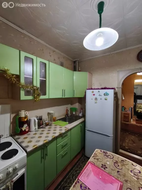 1-комнатная квартира: Красноярск, микрорайон Ветлужанка, улица Петра ... - Фото 2