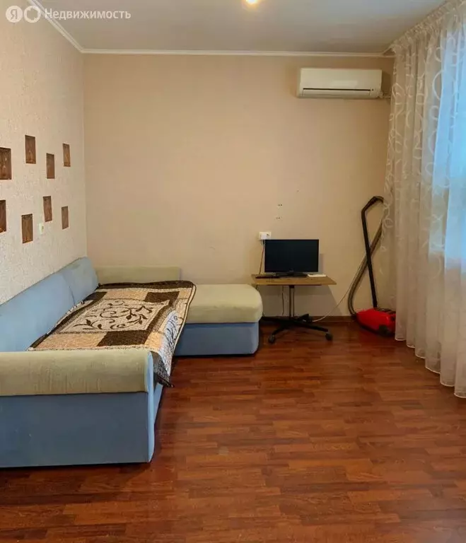 2-комнатная квартира: Саратов, улица Танкистов, 77Ак1 (55 м) - Фото 1