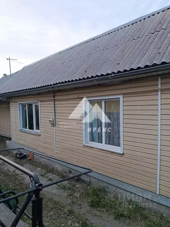 Дом в Алтайский край, Барнаул городской округ, с. Лебяжье ул. ... - Фото 1