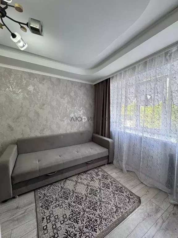 Комната Алтайский край, Барнаул ул. Эмилии Алексеевой, 62 (12.0 м) - Фото 2