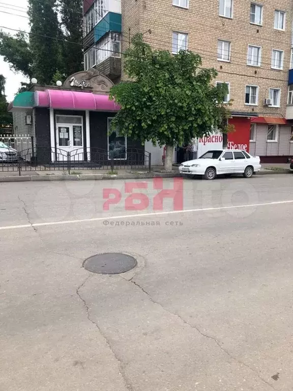 Магазин с торговым оборудованием, 60.8 м - Фото 0