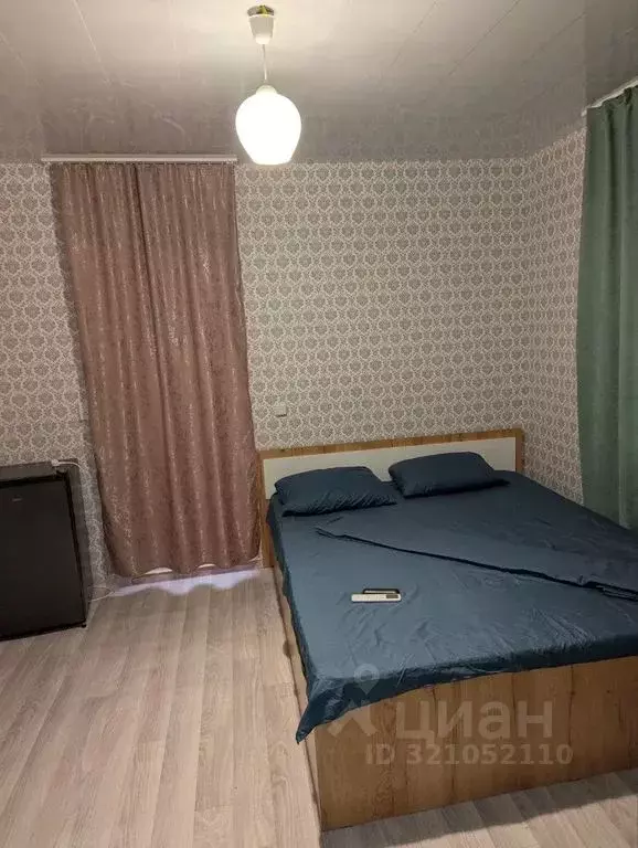 Комната Оренбургская область, Соль-Илецк Овражная ул., 3 - Фото 1