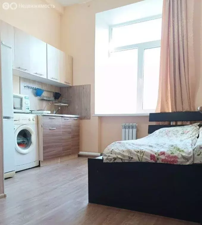 Квартира-студия: Екатеринбург, улица 8 Марта, 73 (18 м) - Фото 1