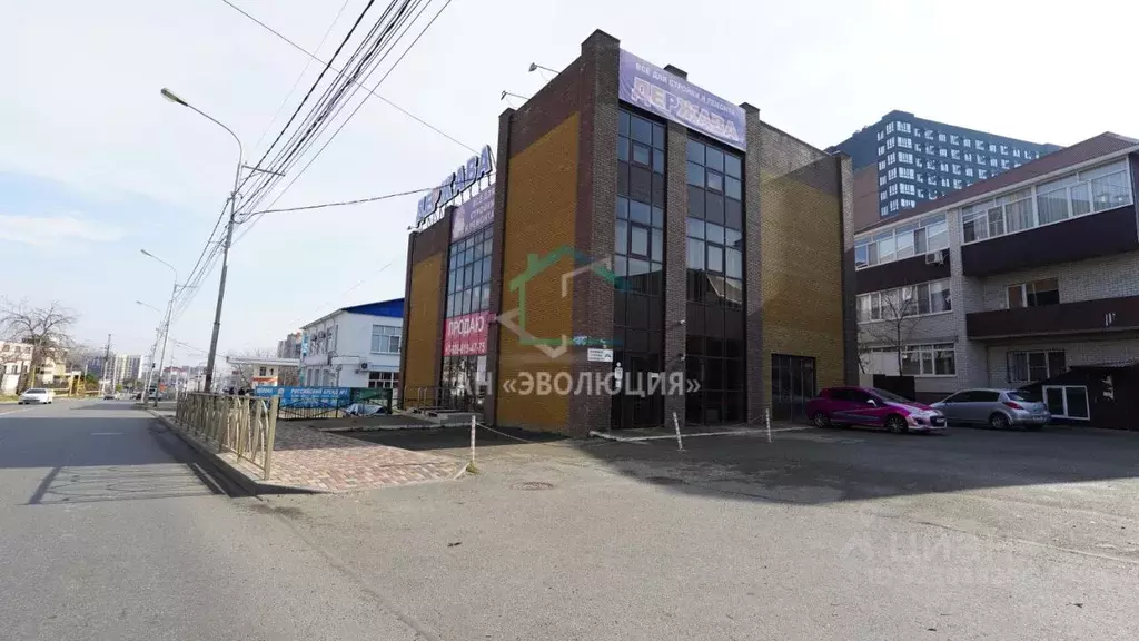 Торговая площадь в Ставропольский край, Ставрополь ул. Серова, 521Б ... - Фото 1