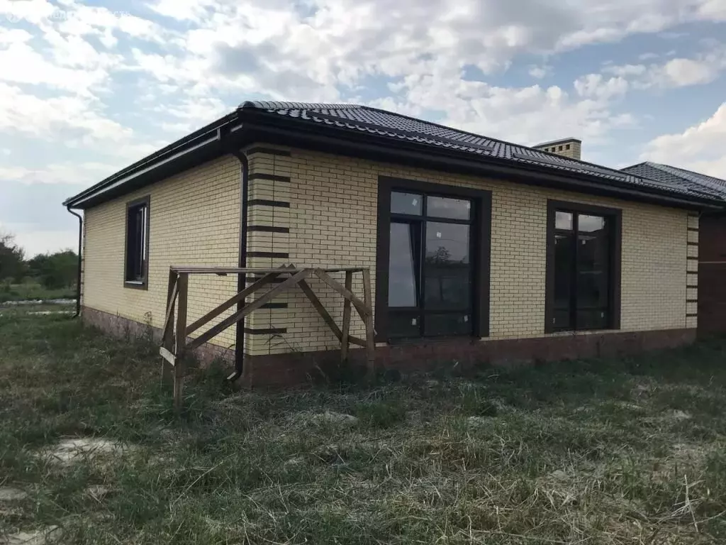 Дом в Ростов-на-Дону, улица Оганова (120 м) - Фото 1