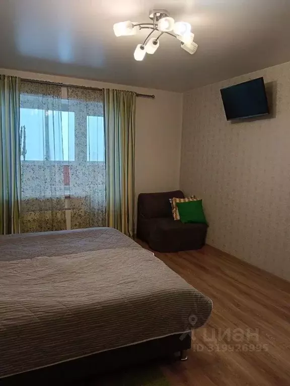 1-к кв. Ленинградская область, Луга просп. Урицкого, 76 (37.0 м) - Фото 1