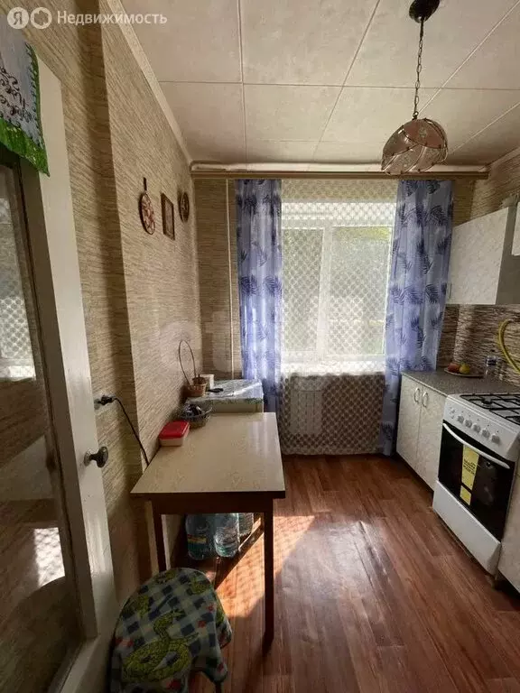 1-комнатная квартира: Строитель, улица 5 Августа, 20 (31 м) - Фото 1