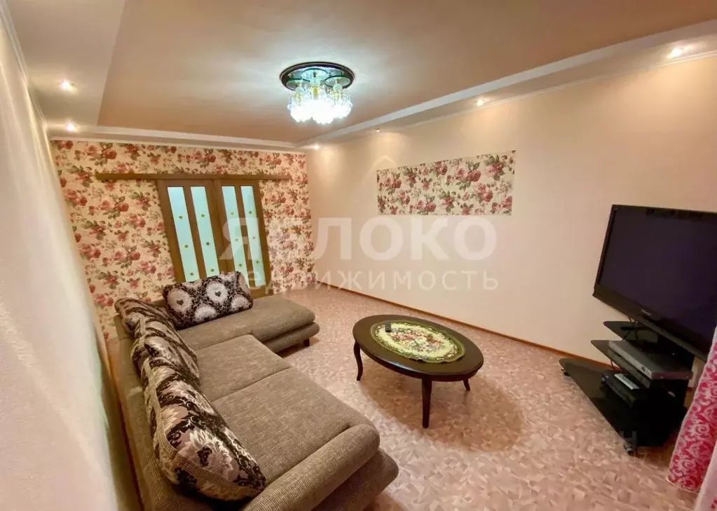 3-к кв. Пермский край, Березники ул. Ивана Дощеникова, 20 (65.0 м) - Фото 0