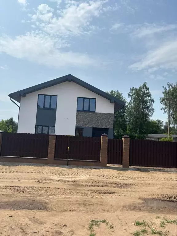 Дом в Рязанская область, Рязанский район, Льговское с/пос, с. Льгово  ... - Фото 0