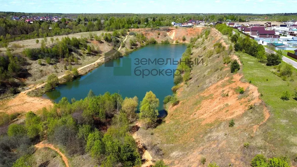 Участок в Московская область, Серпухов городской округ, Новые Велеми ... - Фото 0
