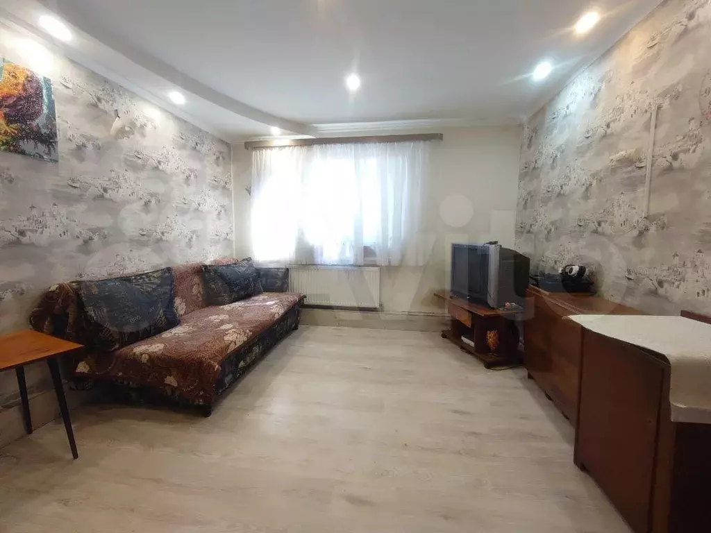 2-к. квартира, 43 м, 2/2 эт. - Фото 1