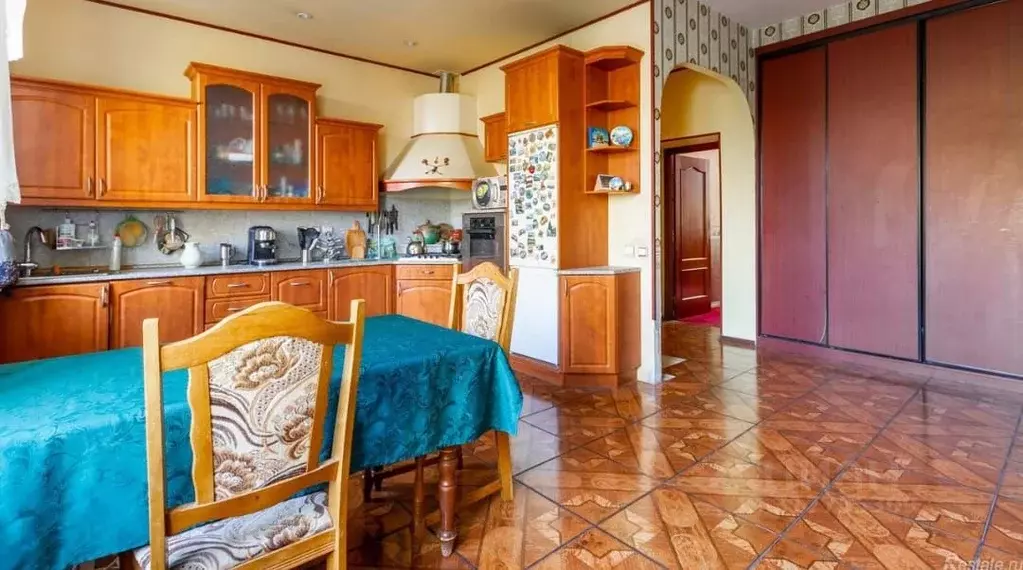3-к кв. Санкт-Петербург Таллинская ул., 6 (100.0 м) - Фото 0