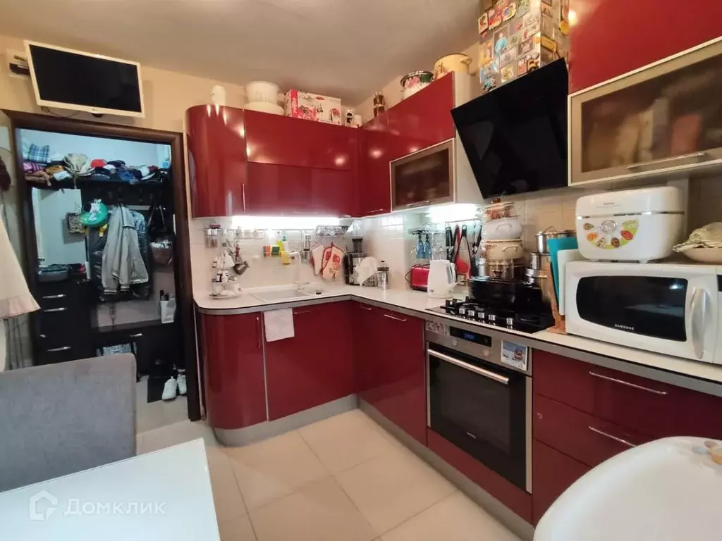 Продаётся 4-к квартира, 71.8 м - Фото 1