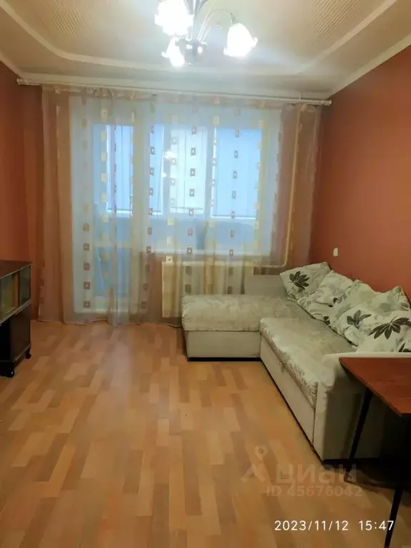 2-к кв. Омская область, Омск просп. Мира, 92 (48.0 м) - Фото 1