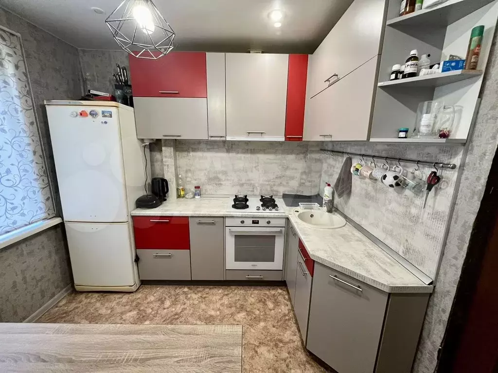2-к. квартира, 51 м, 2/9 эт. - Фото 0