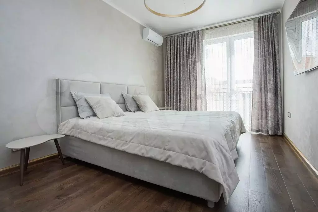 2-к. квартира, 70 м, 6/6 эт. - Фото 1