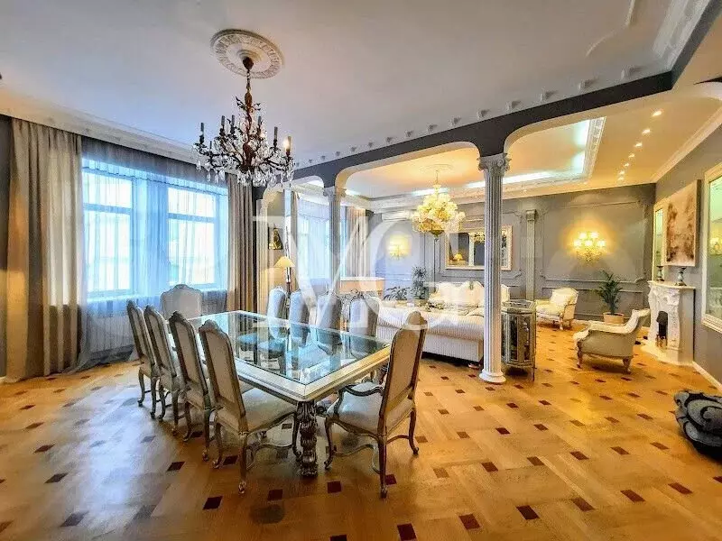 4-к. квартира, 192 м, 4/6 эт. - Фото 0