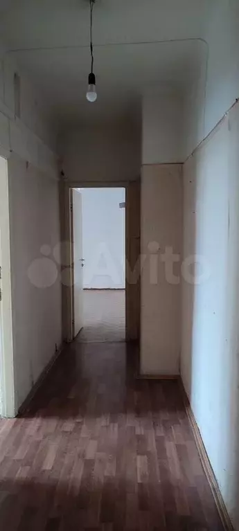 Комната 25,5 м в 3-к., 4/4 эт. - Фото 0
