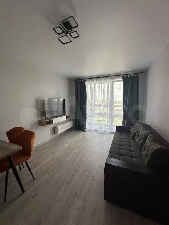 2-к. квартира, 40 м, 16/17 эт. - Фото 1
