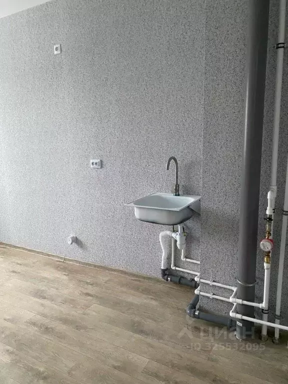 2-к кв. Омская область, Омск проезд 4-й Амурский, 15 (57.0 м) - Фото 2